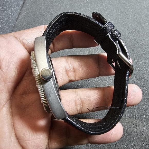 Cleveland Indians Mlb Sports Mens Quartz Fashion Watch Silver Tone Working shows - Picture 3 of 9